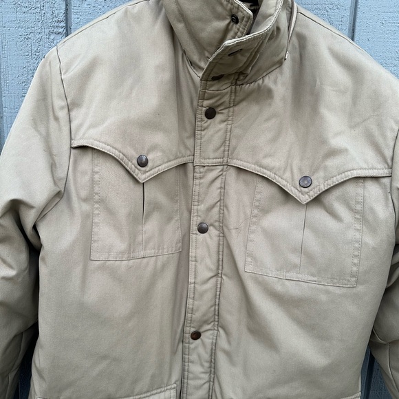 Shepler’s Down Jacket - Picture 7 of 10